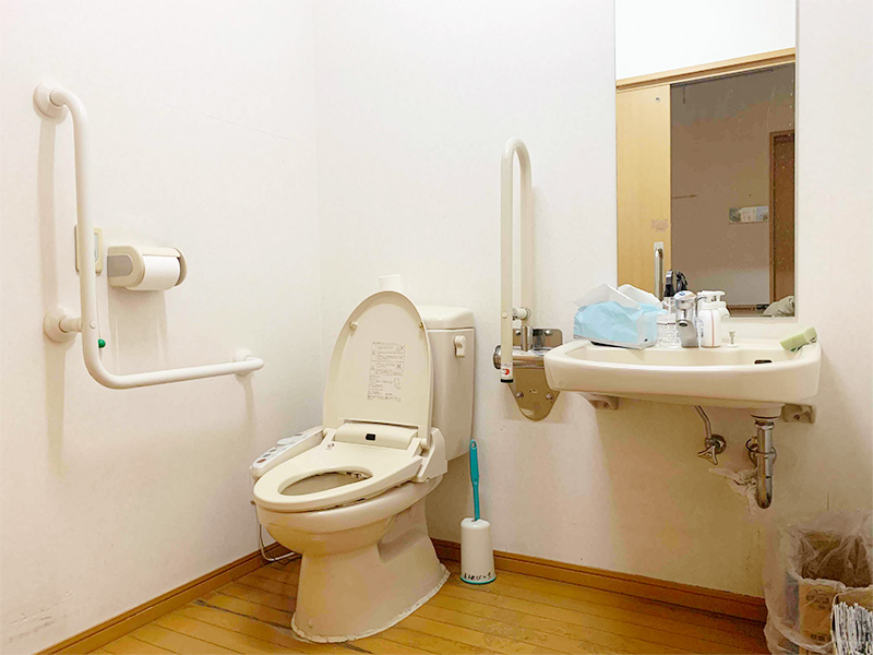 木もれびの家トイレ